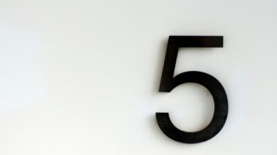 「浮気されやすい人」に共通する5つの特徴とは？― 自分を責めないで、“構造”を見直すことで未来は変えられる ―