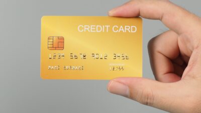 新社会人でも3ヶ月でゴールドカードに？「年収なしでも審査通過する順番構築法」