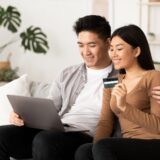 クレヒスなしでも“通る”裏ルート：「家族カードで信用情報を育てる方法」