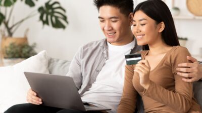 クレヒスなしでも“通る”裏ルート：「家族カードで信用情報を育てる方法」
