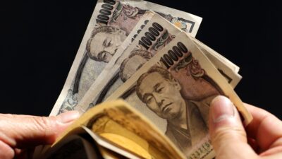 クレカ現金化なんて時代遅れ!信用スコアを落とさず“合法的に資金調達”できる裏技4選【2025年最新】