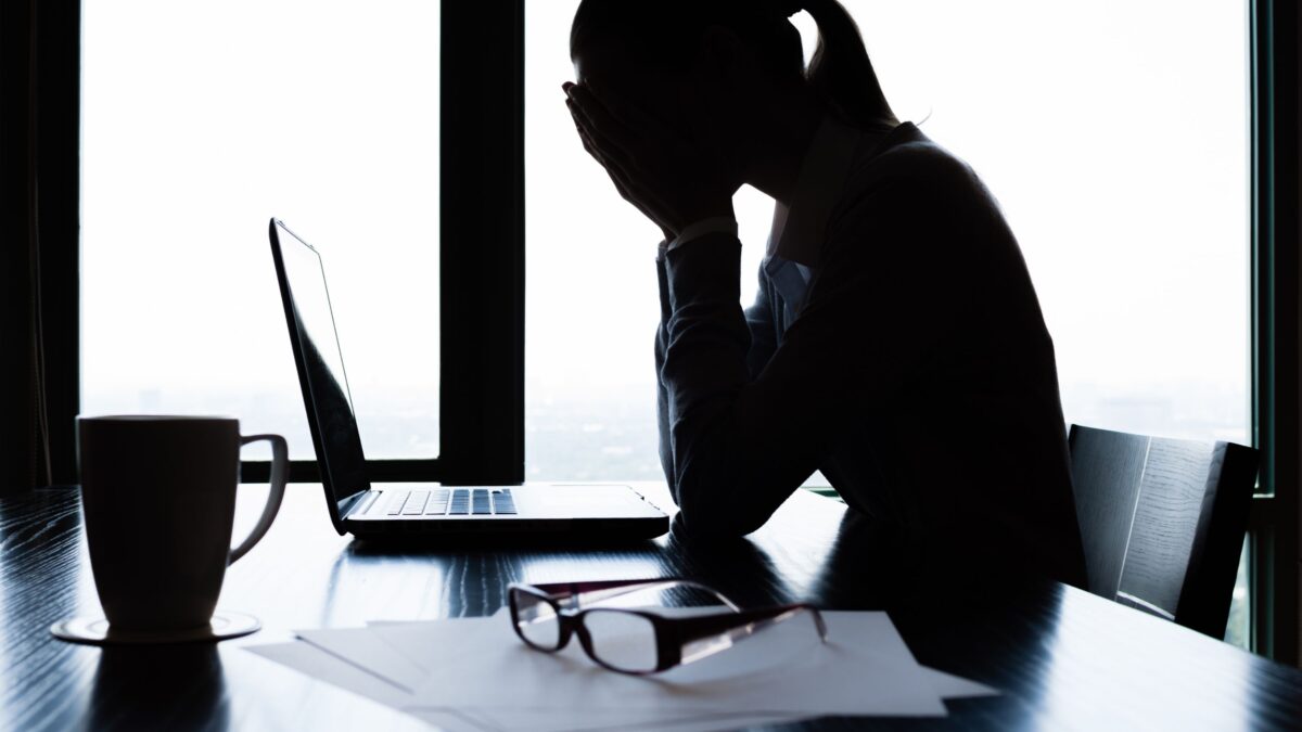 離婚したいと思ったら終わり？決断前に確認すべきこと・準備のすべて