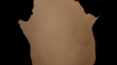 妻の浮気の慰謝料相場はいくら？【2026年最新】離婚・離婚なし別の金額と請求のポイントを完全解説